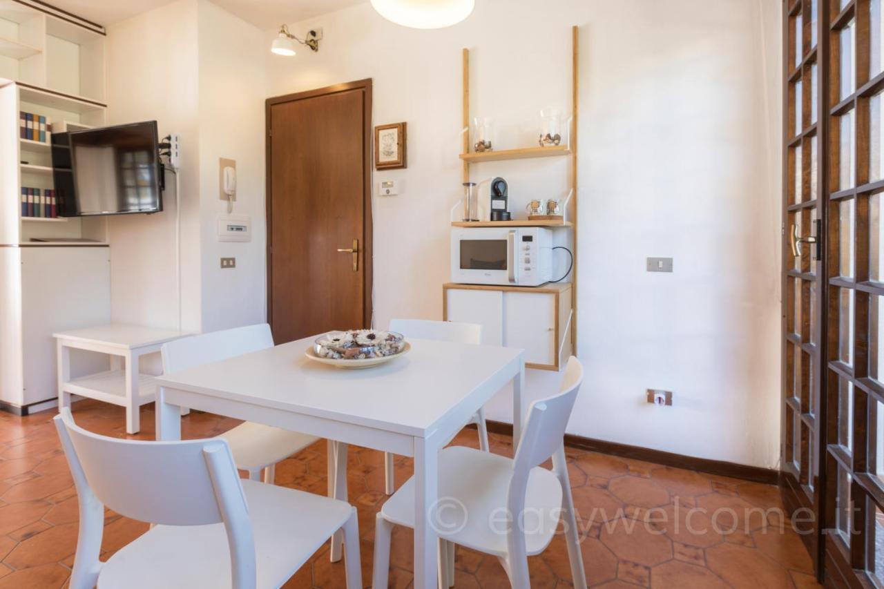 Easywelcome - Casa Saronni เบลลาโจ ภายนอก รูปภาพ