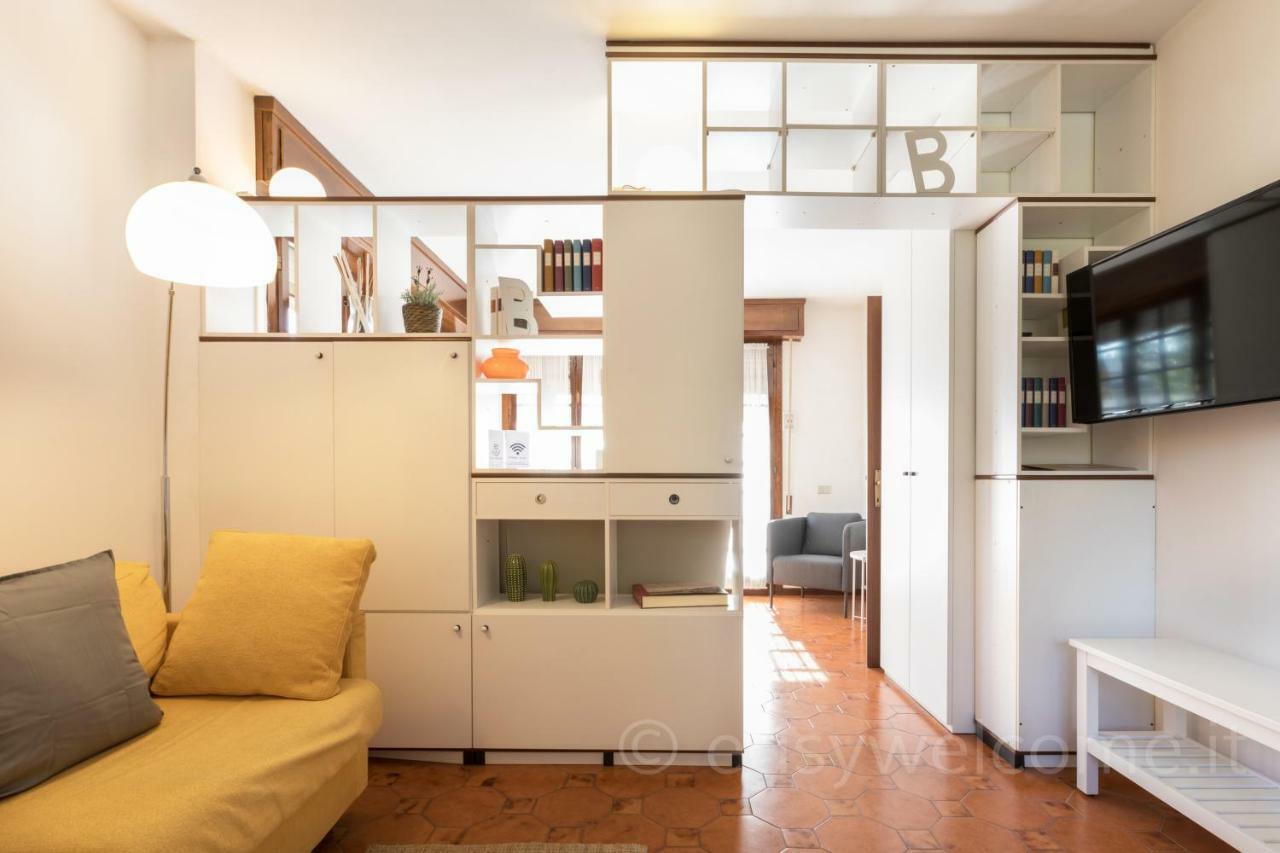 Easywelcome - Casa Saronni เบลลาโจ ภายนอก รูปภาพ
