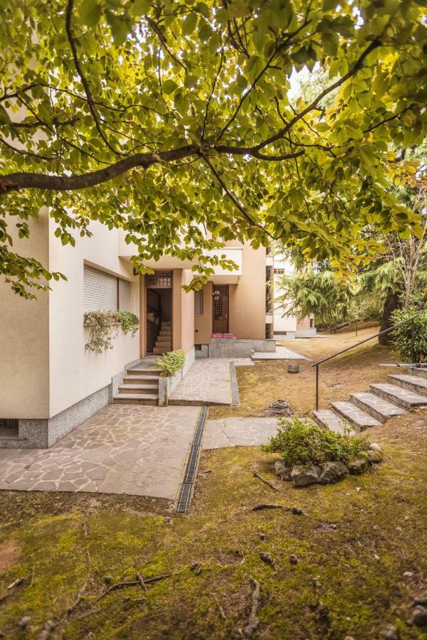 Easywelcome - Casa Saronni เบลลาโจ ภายนอก รูปภาพ